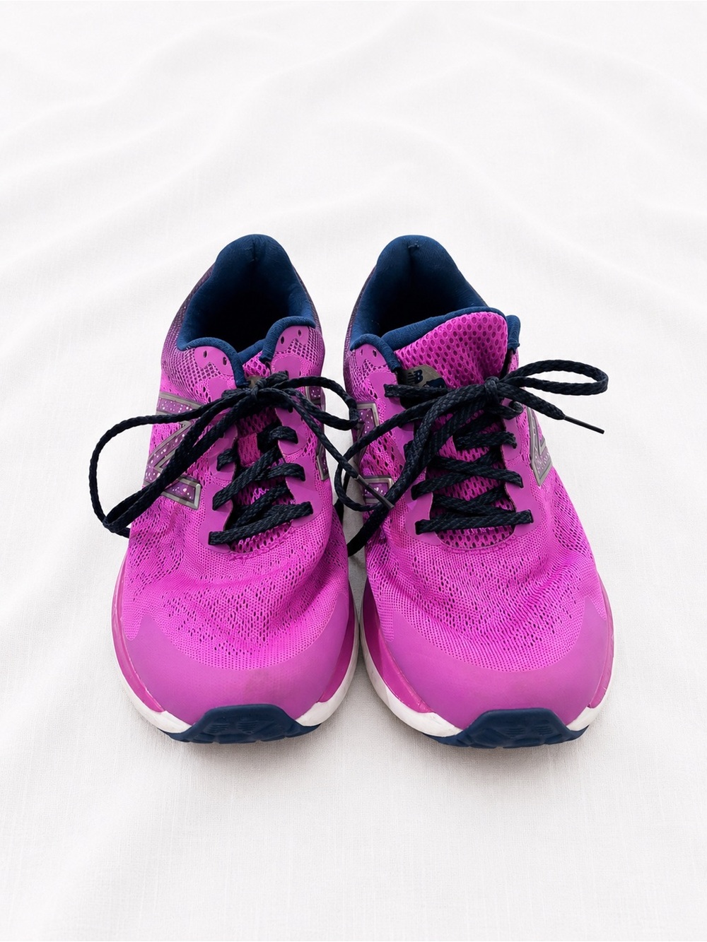 New Balance Women's Pink and Navy Running Shoes - Picture 2 of 3